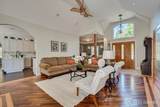 233 Matchaponix Avenue - Photo 13