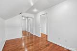 366 Jeffries Street - Photo 15
