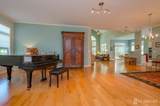 9 Monarch Road - Photo 15