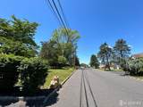 869 Gates Avenue - Photo 13