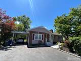 869 Gates Avenue - Photo 2