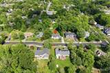 6 Whitewood Road - Photo 37