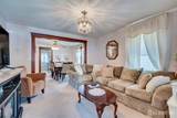 17 Vanderbuilt Place - Photo 9