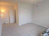 907 Greenland Square - Photo 4