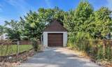 402 Ryders Lane - Photo 18
