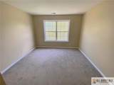 121 Waterford Drive - Photo 16