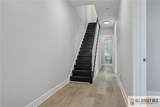 92 Leigh Avenue - Photo 4