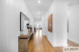 14 Galerie Court - Photo 2