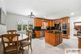 16 Phyllis Place - Photo 13
