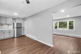 368-370 Voorhees Avenue - Photo 9