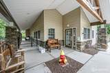 612 Mount Pleasant Avenue - Photo 2
