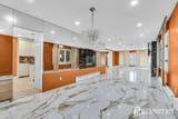 585 Noe Avenue - Photo 3