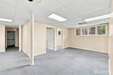 636 Easton Avenue - Photo 12