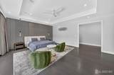 28 Ross Hall Boulevard - Photo 23