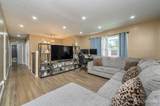 72 Lawrence Drive - Photo 5