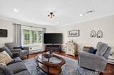 960 Gates Avenue - Photo 8