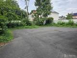 253 Livingston Avenue - Photo 3