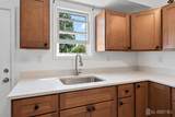 676 Charles Street - Photo 15