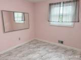 2 Elaine Court - Photo 16