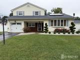 2 Elaine Court - Photo 32