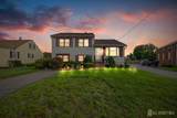 304 Maple Avenue - Photo 3