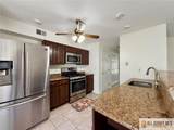 412 Plymouth Road - Photo 10