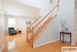 24 Hyde Park Drive - Photo 3