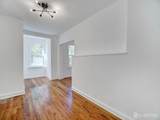 204 Montrose Avenue - Photo 4