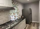 305 Oak Tree Avenue - Photo 9
