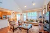 380 Daisy Court - Photo 17