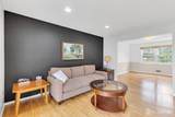8 Queens Place - Photo 11