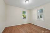 806 Benner Street - Photo 18