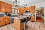 489 Plainfield Road - Photo 8