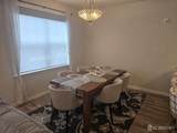 907 Greenland Square - Photo 11