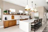 2 Evelyn Court - Photo 37