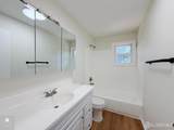 125 Bentley Avenue - Photo 5
