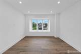 53 Greenbrook Avenue - Photo 33