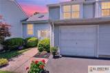 147 Picadilly Place - Photo 1