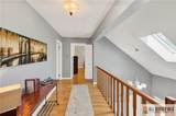 147 Picadilly Place - Photo 14