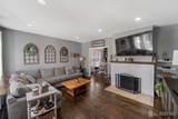555 Maple Avenue - Photo 5