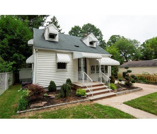 253 7th Avenue - Photo 1