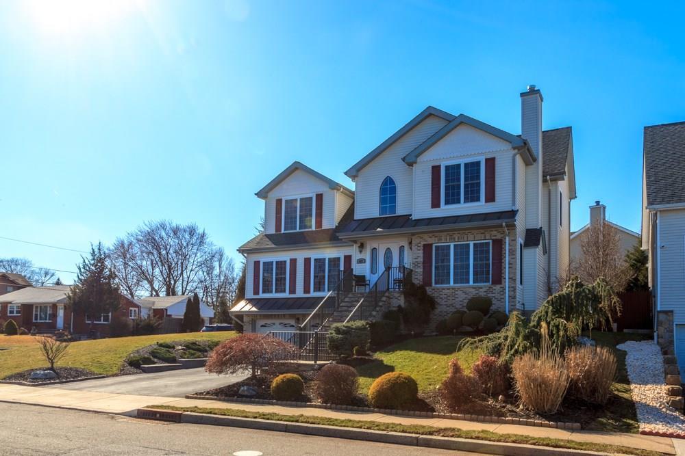 400 Cliff Road - Photo 1