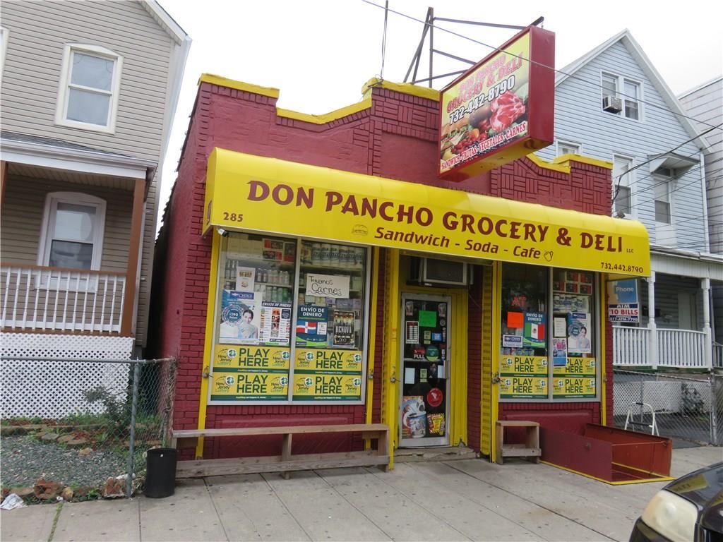 285 Washington Street - Photo 1