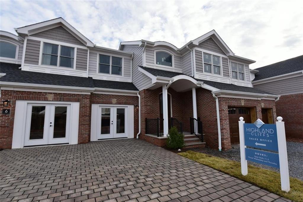 32 Penzias Place - Photo 1