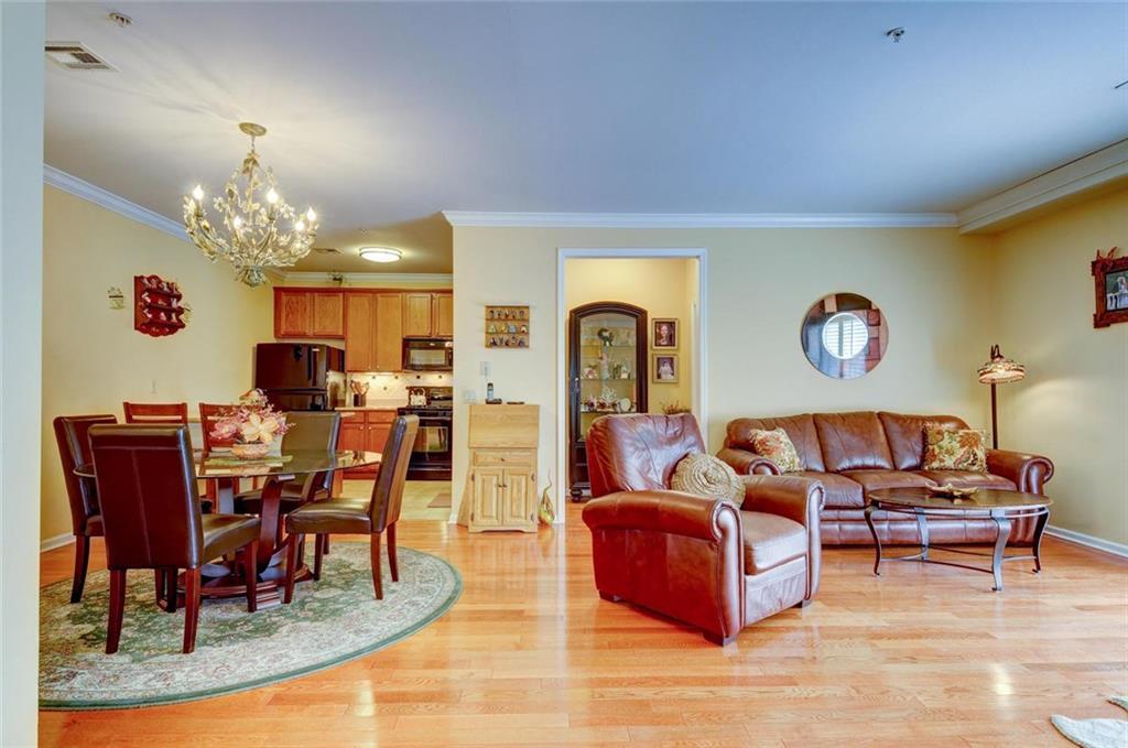 212 Regency Place - Photo 1