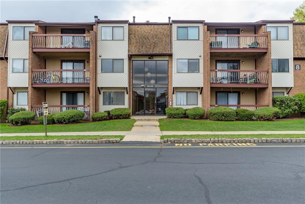 811 Edison Glen Terrace - Photo 1