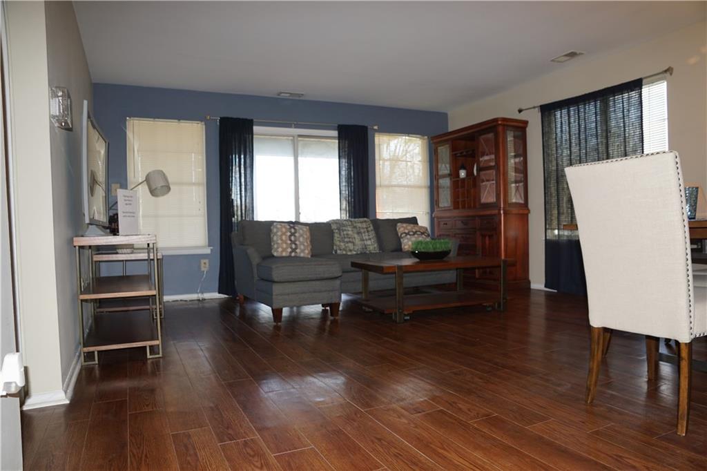 810 Royal Oaks Model C Court - Photo 1