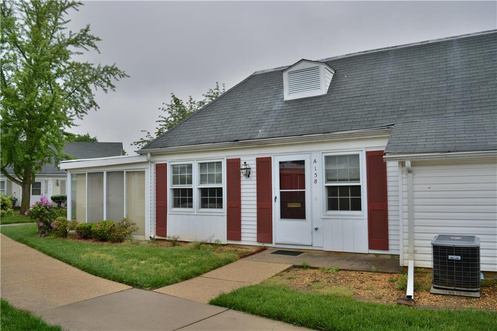 158A Pelham Lane - Photo 1