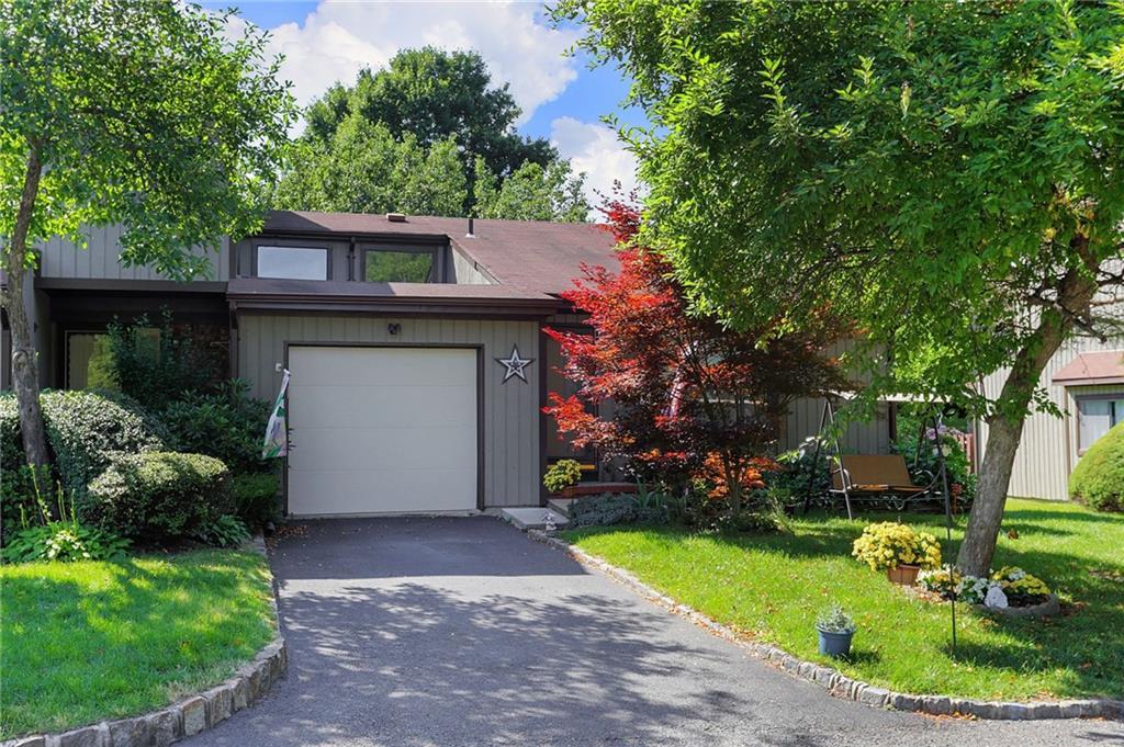 96 Reynolds Court - Photo 1