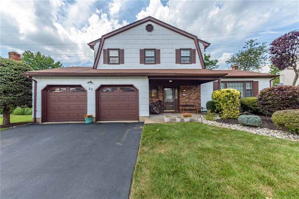 23 Roxy Avenue - Photo 1